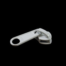 Load image into Gallery viewer, ykk-ziplon-5-slider-white-2